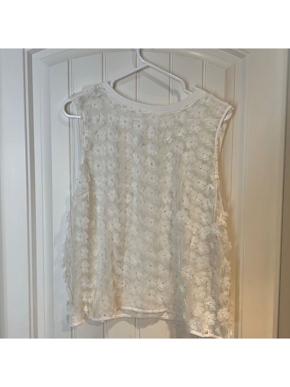 💥4 for $25💥 A New Day 3D flower blouse